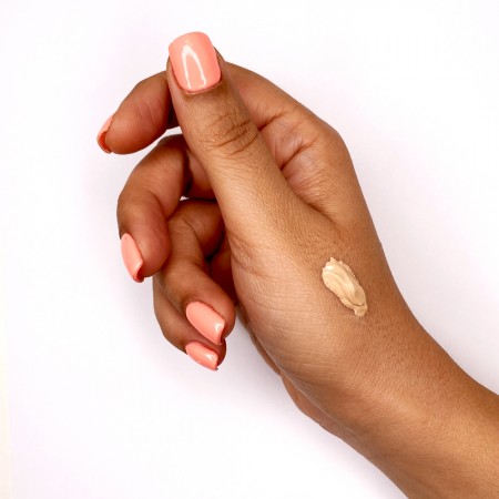 کرم ضد آفتاب رنگی ضد لک لافارر مناسب پوست چرب و مستعد آکنه SPF 40