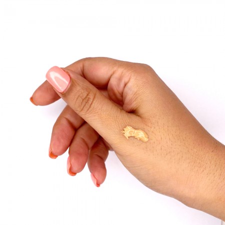 کرم ضد آفتاب رنگی فاقد چربی نئودرم مناسب پوست مختلط و چرب SPF +50