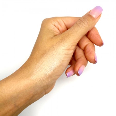 کرم ضد آفتاب رنگی نئودرم مناسب پوست معمولی و خشک SPF +50