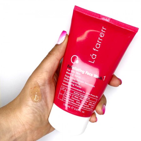 ژل شستشوی لایه بردار صورت لافارر مناسب پوست چرب و مستعد آکنه